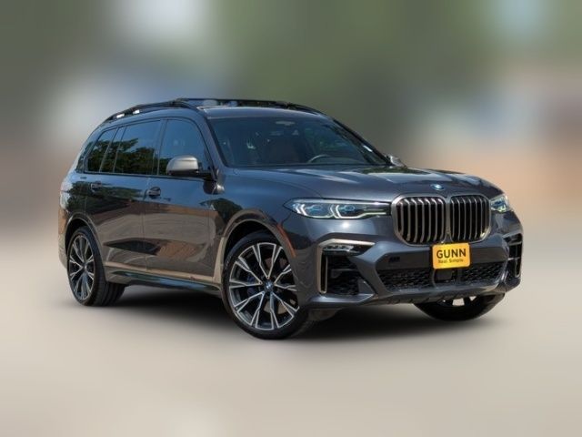 2020 BMW X7 M50i