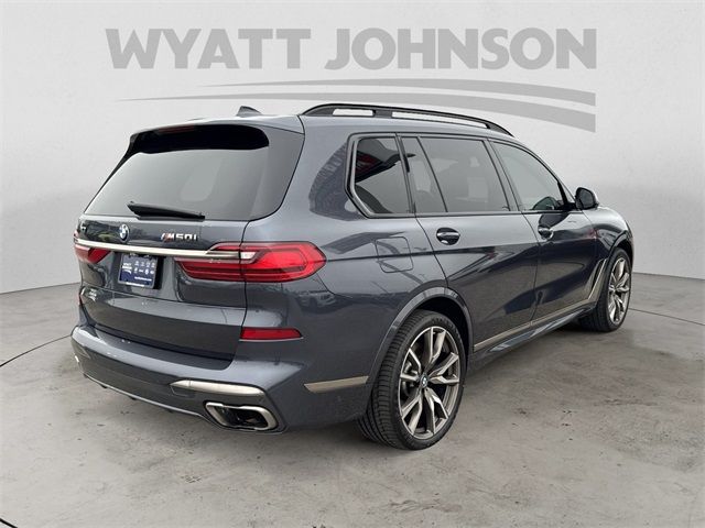 2020 BMW X7 M50i