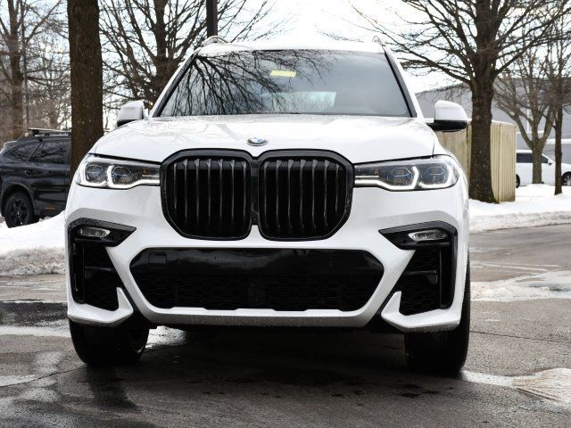 2020 BMW X7 M50i