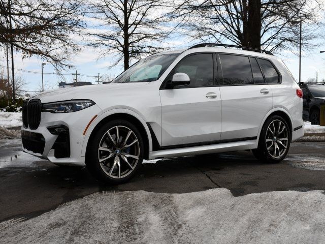 2020 BMW X7 M50i