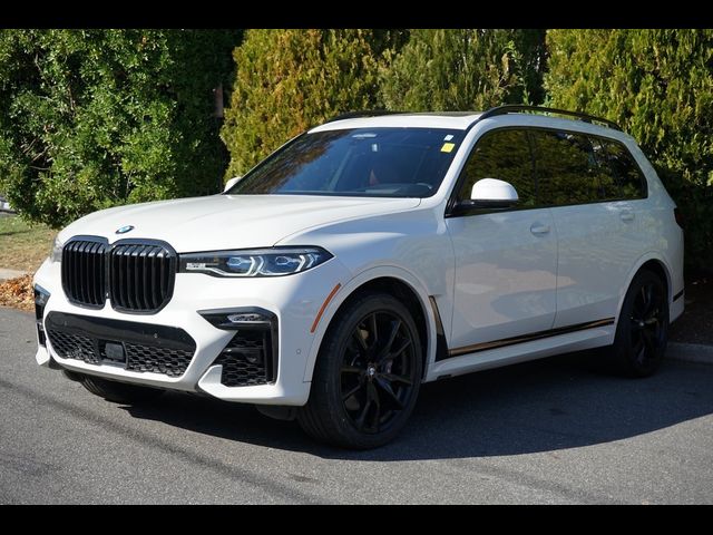 2020 BMW X7 M50i