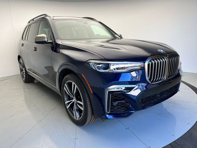 2020 BMW X7 M50i