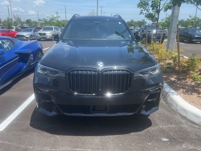 2020 BMW X7 M50i