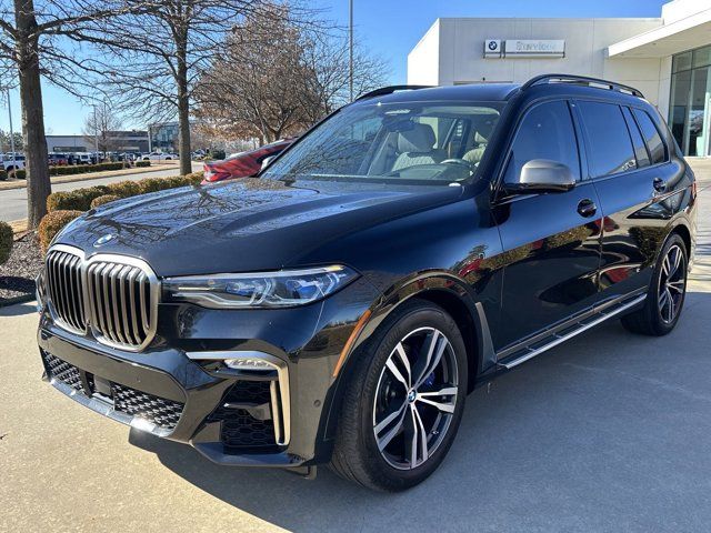 2020 BMW X7 M50i