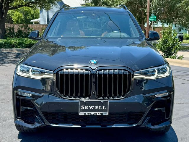 2020 BMW X7 M50i