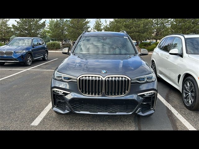 2020 BMW X7 M50i