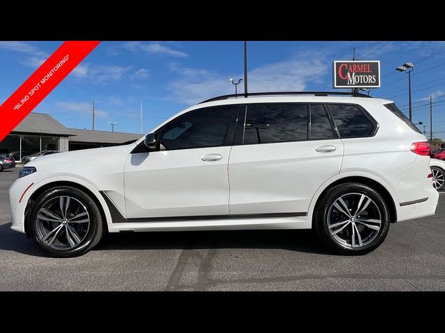 2020 BMW X7 M50i