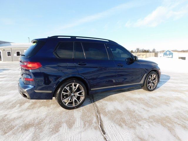 2020 BMW X7 M50i