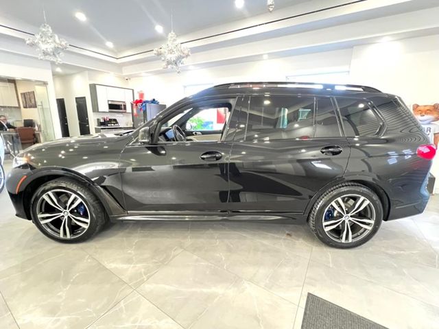 2020 BMW X7 M50i