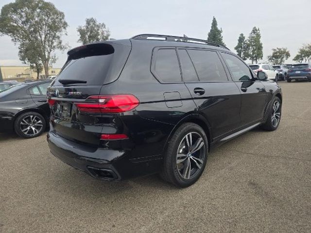 2020 BMW X7 M50i