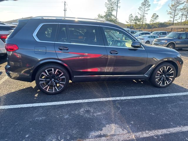 2020 BMW X7 xDrive40i