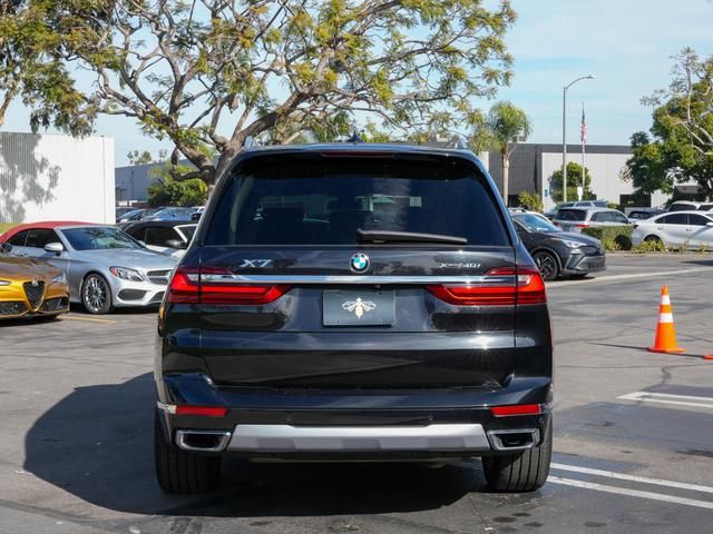 2020 BMW X7 xDrive40i