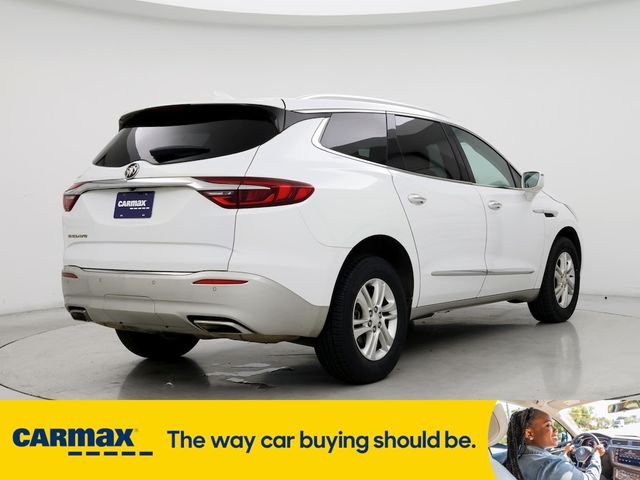 2020 Buick Enclave Essence