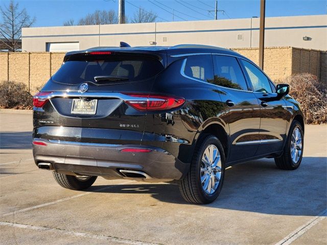 2020 Buick Enclave Essence