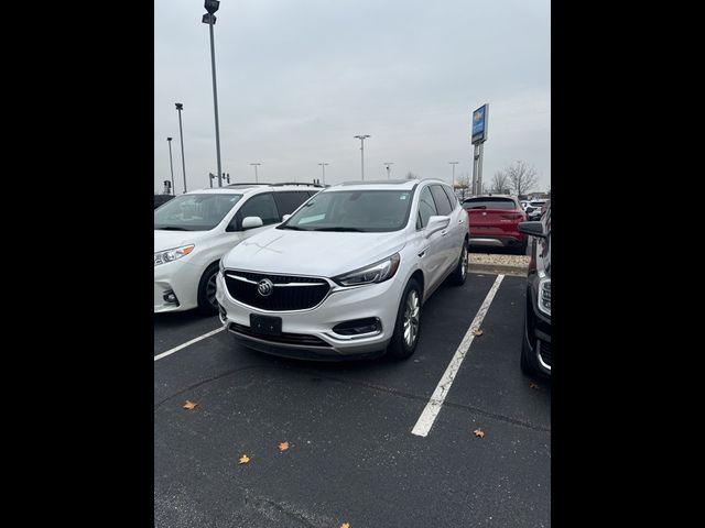 2020 Buick Enclave Essence