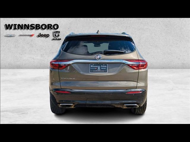 2020 Buick Enclave Essence