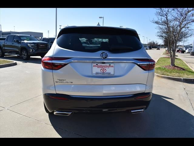 2020 Buick Enclave Essence