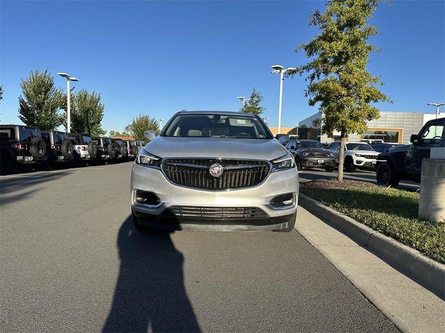 2020 Buick Enclave Essence