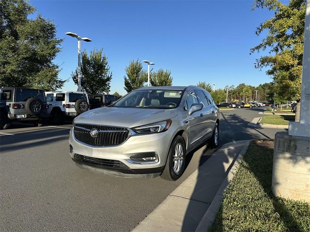 2020 Buick Enclave Essence