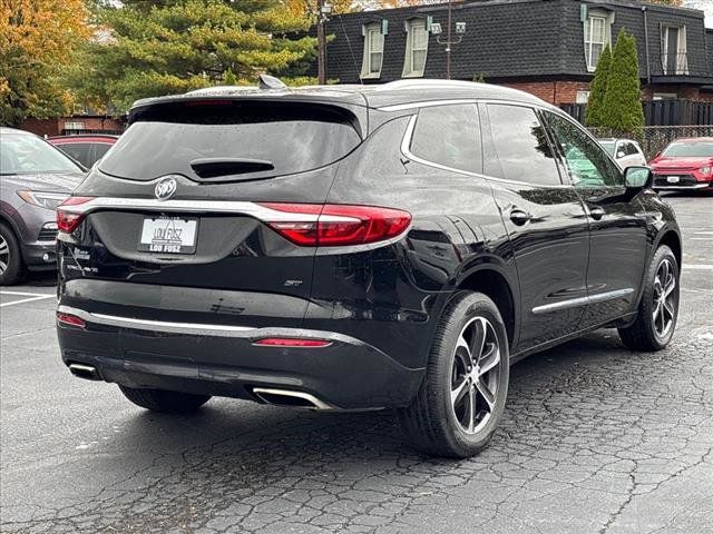 2020 Buick Enclave Essence