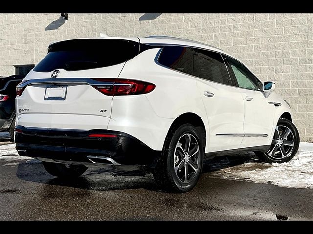 2020 Buick Enclave Essence