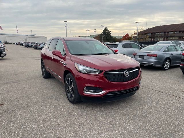 2020 Buick Enclave Essence