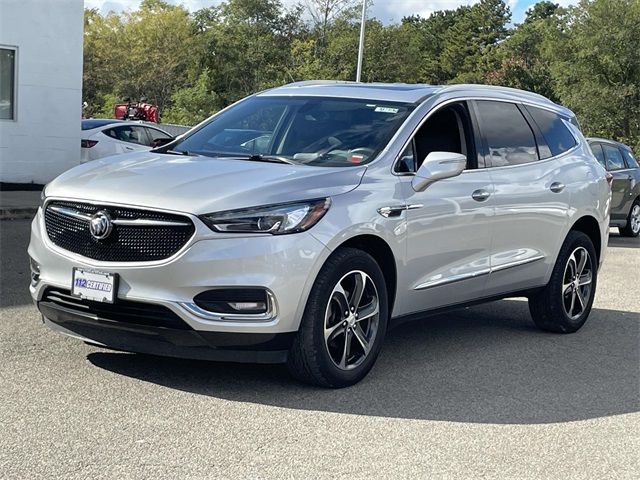 2020 Buick Enclave Essence