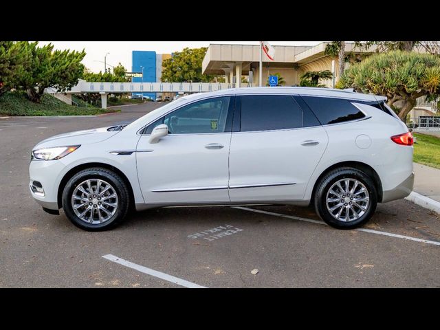 2020 Buick Enclave Essence