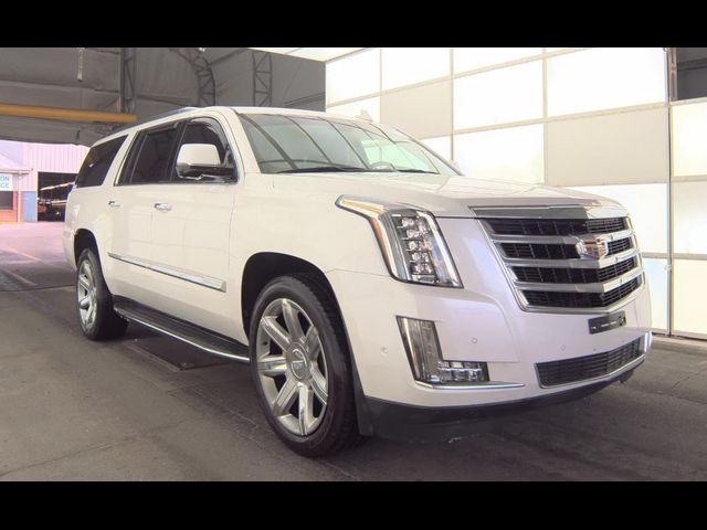 2020 Cadillac Escalade ESV Luxury