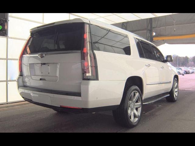 2020 Cadillac Escalade ESV Luxury