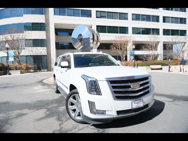 2020 Cadillac Escalade ESV Luxury