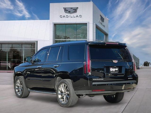 2020 Cadillac Escalade Luxury