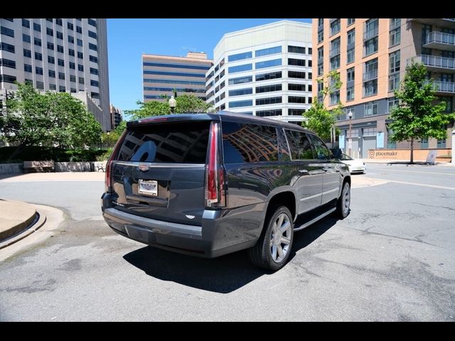 2020 Cadillac Escalade ESV Luxury