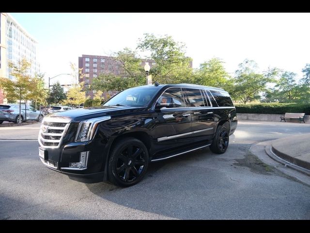 2020 Cadillac Escalade ESV Premium Luxury