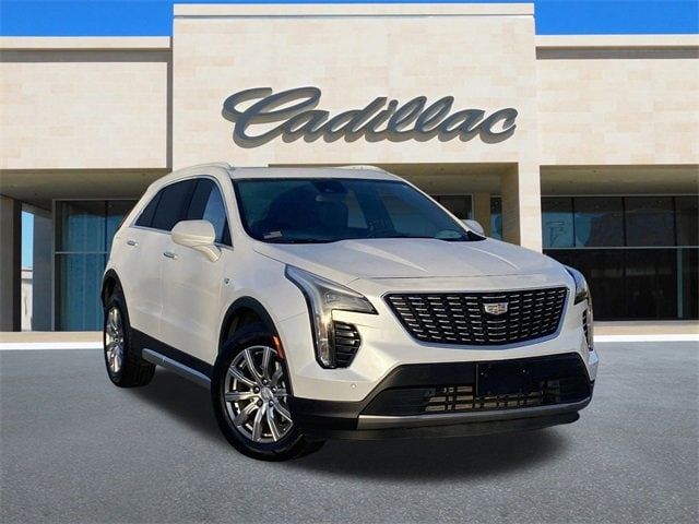 2020 Cadillac XT4 Premium Luxury