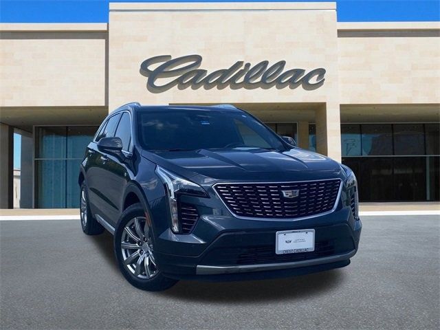 2020 Cadillac XT4 Premium Luxury