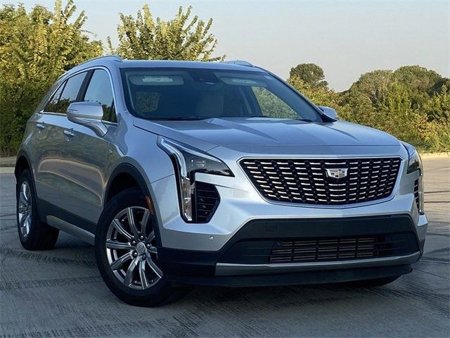 2020 Cadillac XT4 Premium Luxury