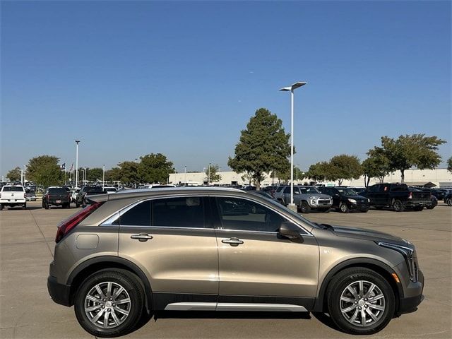 2020 Cadillac XT4 Premium Luxury