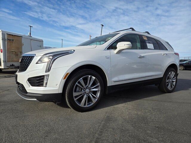 2020 Cadillac XT5 Premium Luxury