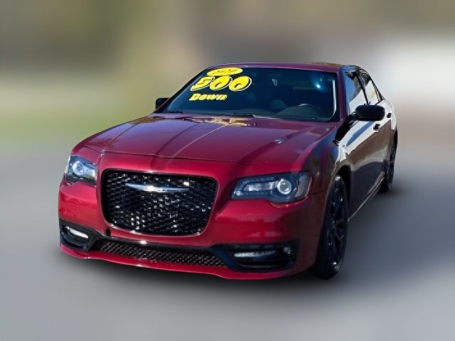 2020 Chrysler 300 Touring L