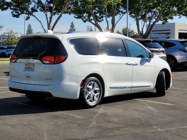 2020 Chrysler Pacifica Limited