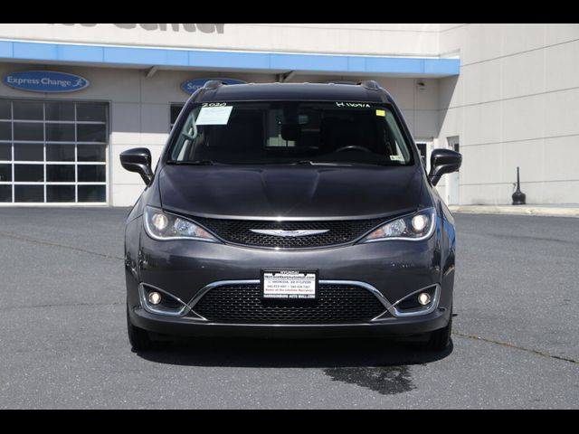 2020 Chrysler Pacifica Touring-L