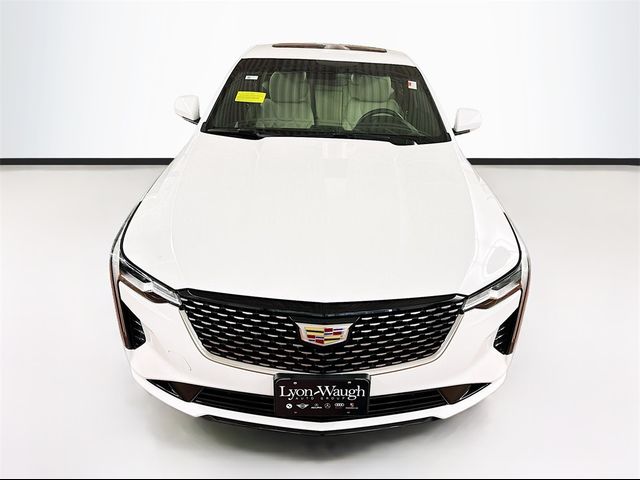 2020 Cadillac CT4 Luxury