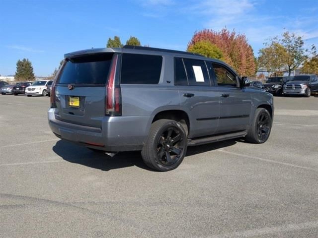 2020 Cadillac Escalade Luxury