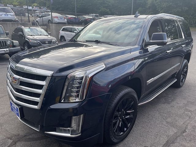 2020 Cadillac Escalade Luxury