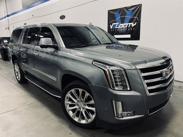 2020 Cadillac Escalade ESV Luxury