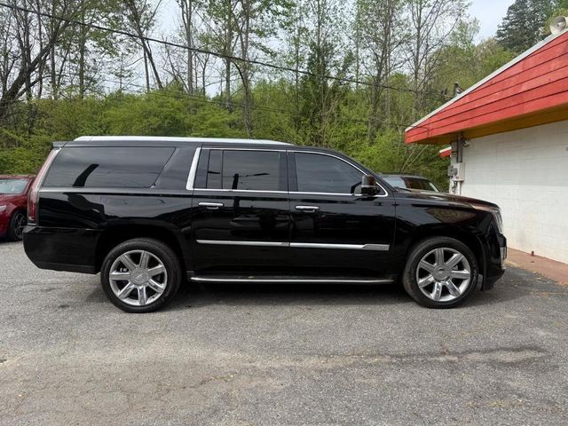 2020 Cadillac Escalade ESV Luxury