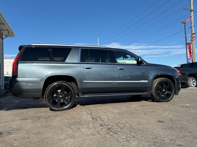 2020 Cadillac Escalade ESV Luxury