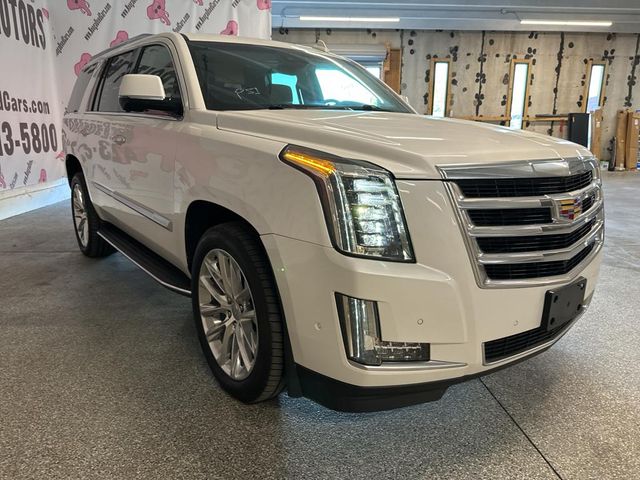 2020 Cadillac Escalade Luxury