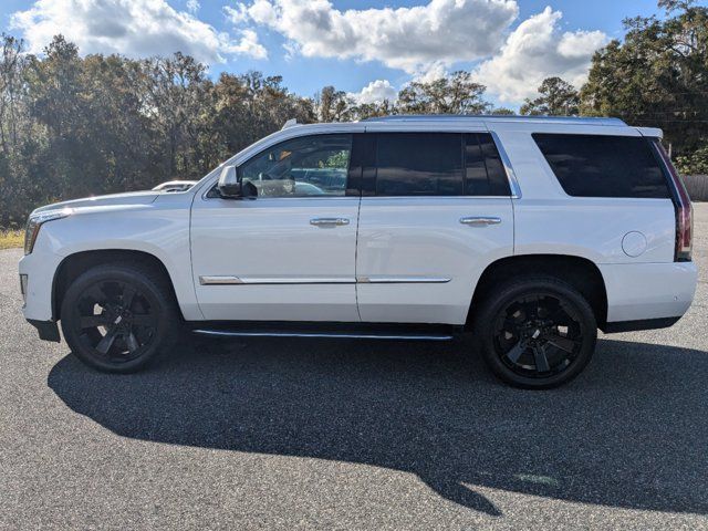 2020 Cadillac Escalade Luxury